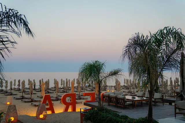 Pera Beach Club · İskele · Long Beach