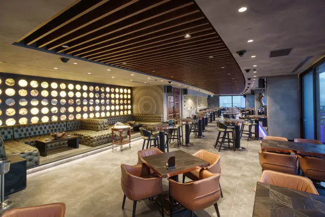 Skyline Lounge & Bar (5) · İskele · Long Beach