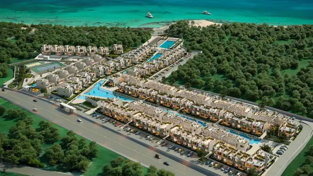 Wohnung in Tatlısu direkt am Meer mit Dachterrasse – Ansicht 1