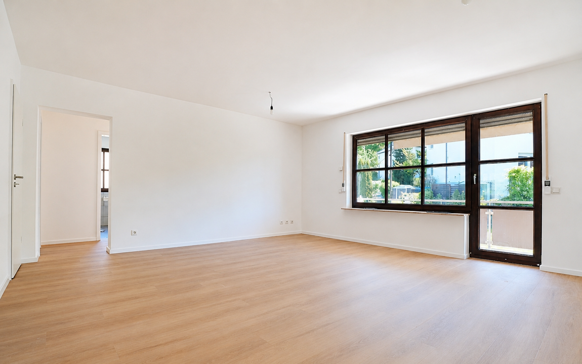 Frisch renovierte 3-Zimmer-Wohnung mit Loggia und Garage in ruhiger Lage
