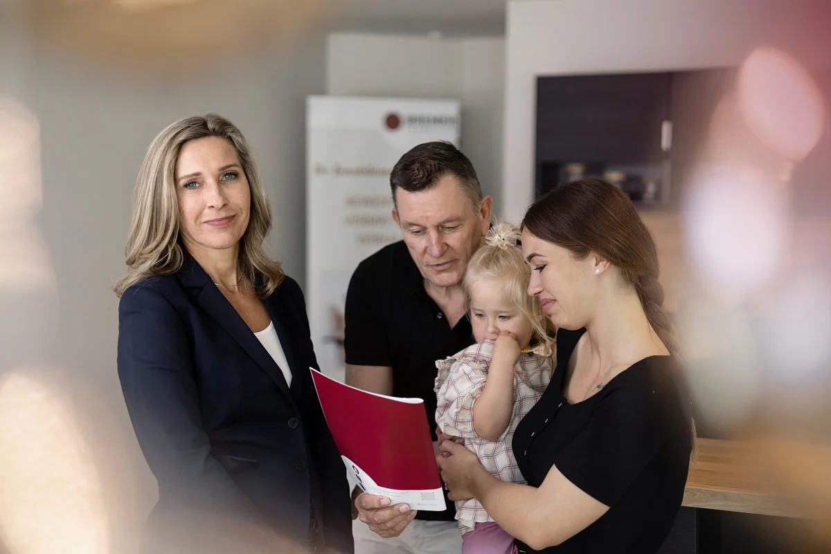 beratungsgespraech Beratungsgespräch bei Bremer Immobilien in Lüneburg