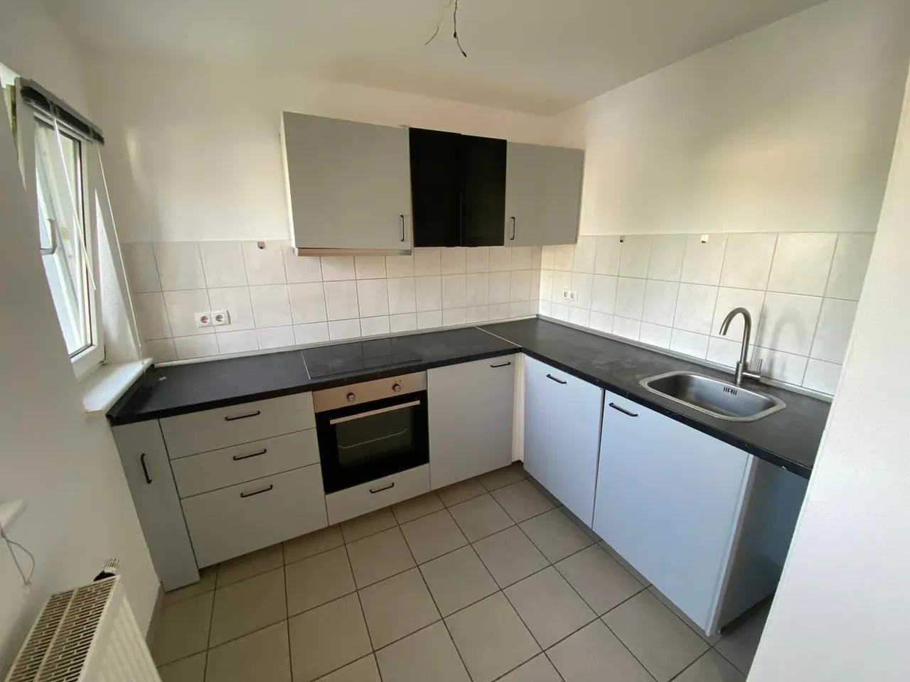 Modern wohnen: Helle 2-Zimmer-Wohnung mit Balkon - Photo 2