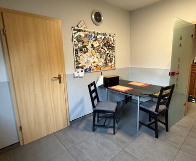 Kleine Einheit! Maisonettewohnung mit Balkon, Garten + Stellplatz in Flüren - Photo 4