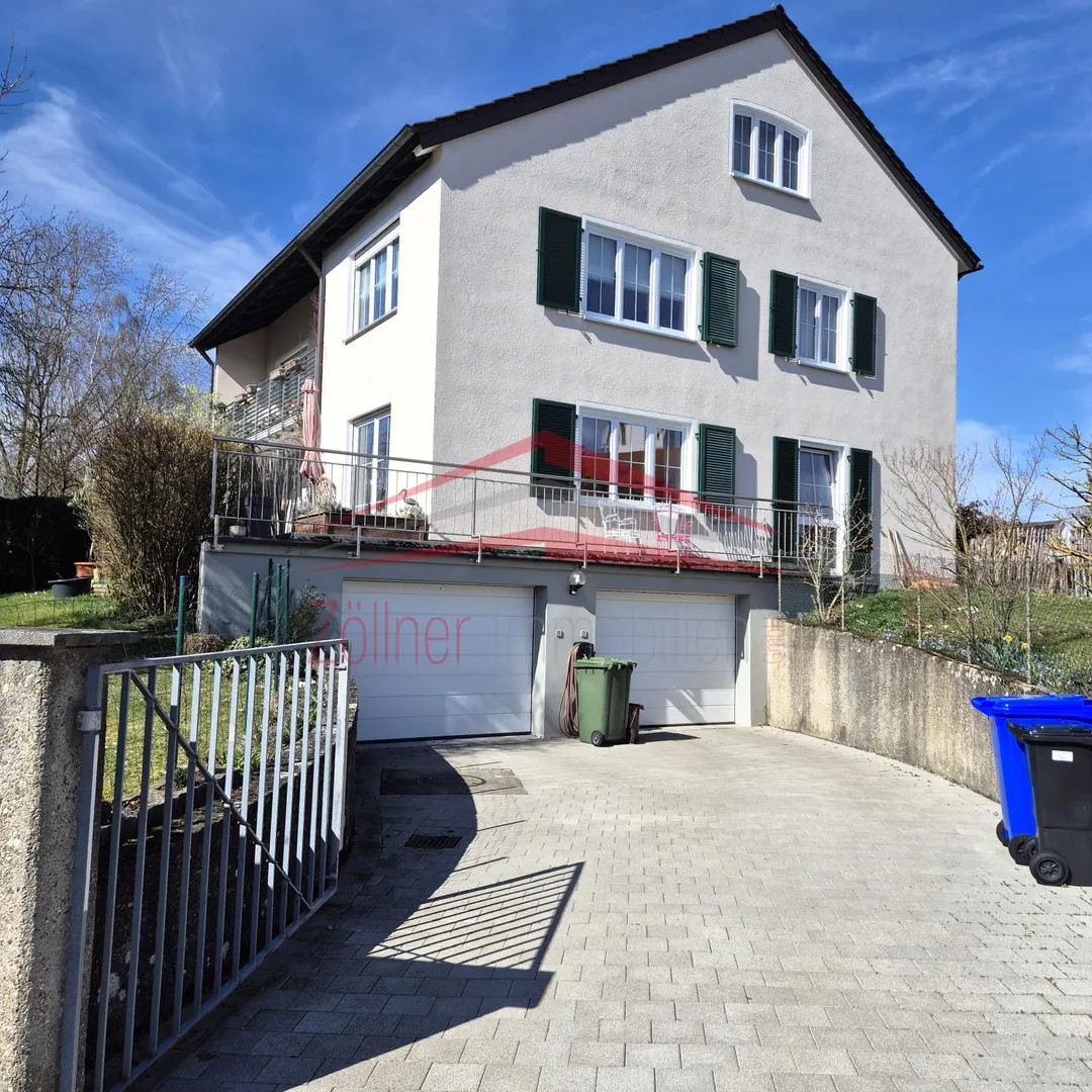 Großzügige 3,5-Zimmer-Wohnung mit Südbalkon, Tageslichtbad und Garagenstellplatz