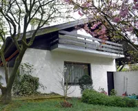Gartenansicht (Frühjahr)