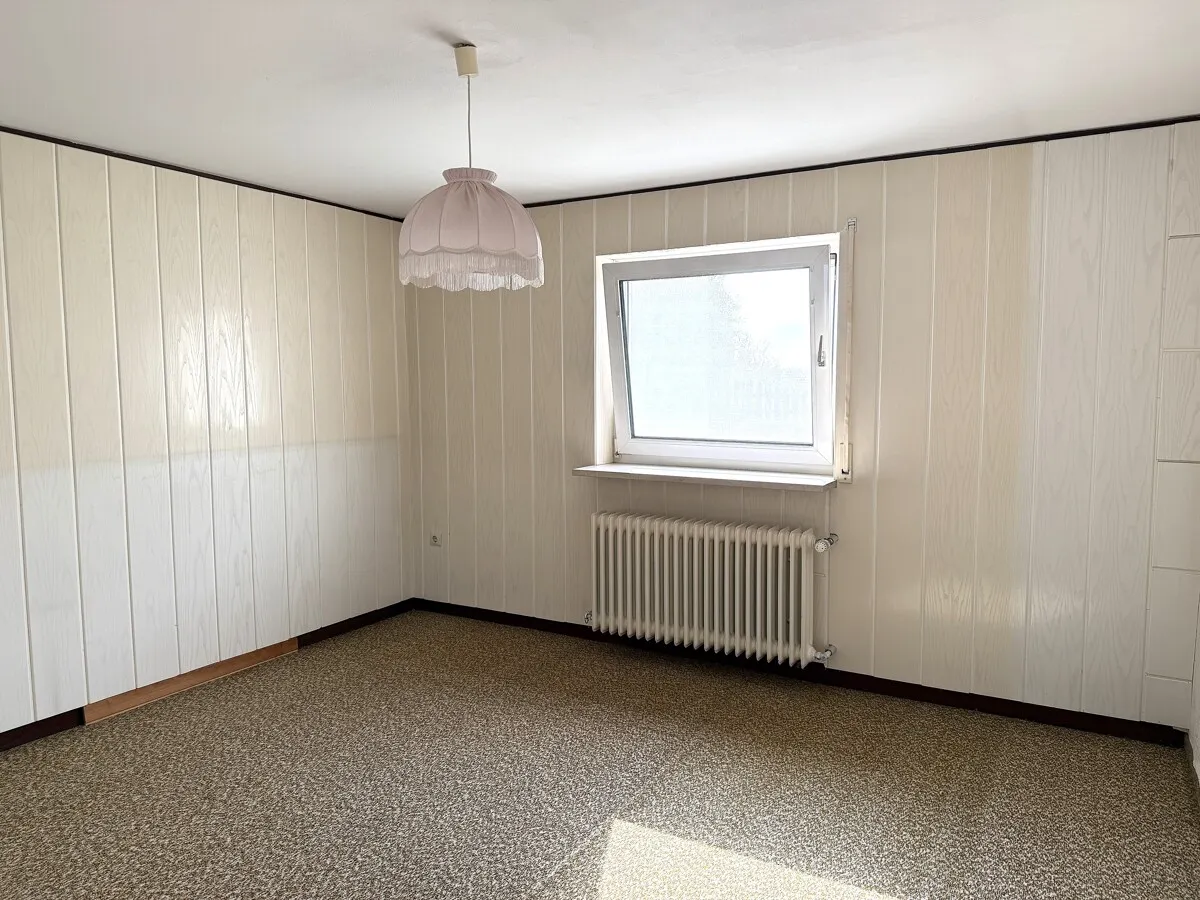 Ausgebautes Zimmer UG