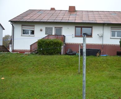 Ein schönes Landhaus im Vogelsberg! Ideal für Familien mit Kindern! ruhige Lage! großer Garten