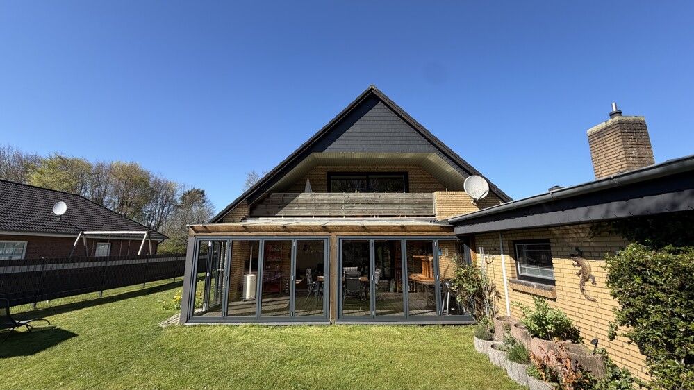 Die Rückansicht der Immobilie