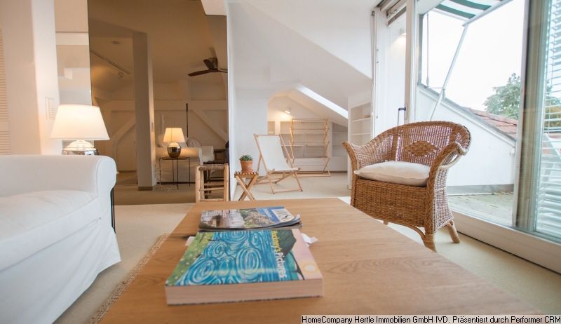 Wohnbereich mit Ankleideraum