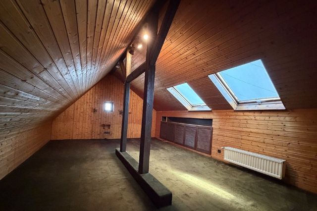 wohnlich ausgebauter Spitzboden
