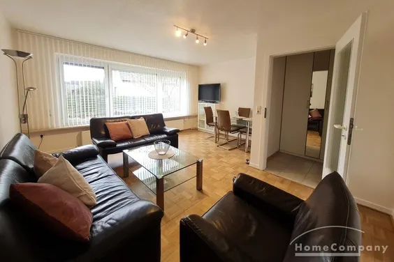 2 Zi.-Einliegerwohnung, möbliert, EG, mit sep. Zugang. Gute, neue Ausstattung. PKW-Stellpltz