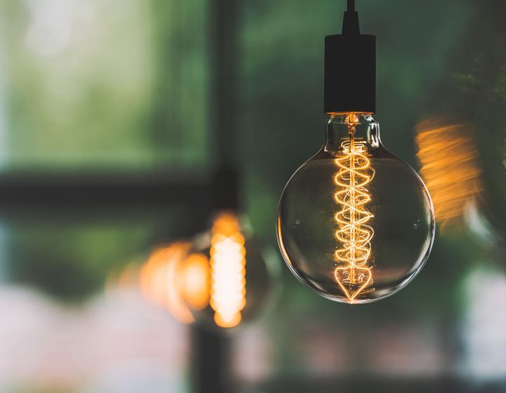 Stromkosten und Energieeffizienz – nachhaltiges Wohnen und Modernisierung.