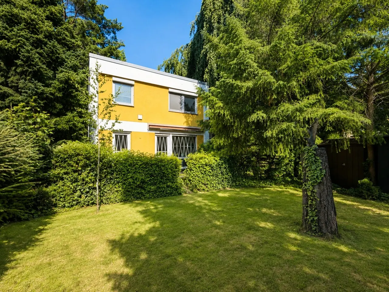 Gartenansicht Haus