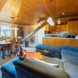 Über den Dächern der Stadt: Lichtdurchflutete 3-Zimmer Wohnung mit Weitblick und Charme auf 67m² WFL