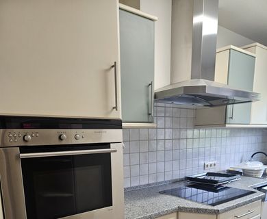 Freistehendes Einfamilienhaus in ruhiger Wohnlage mit Garten und Doppelgarage - Foto 2