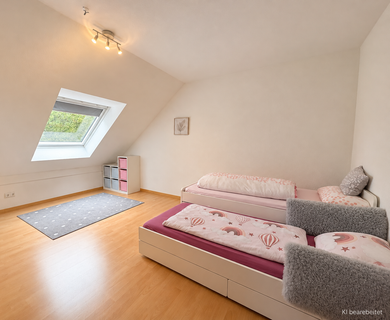 Charmante 4-Zimmer-Maisonettewohnung mit Balkon in Iserlohn - Photo 3