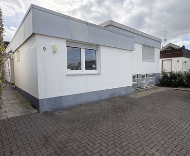 Bungalow mit Garten und Garage in Frömern