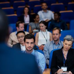 Sozialplan bei Massenentlassungen: Rechte und Schutz f&uuml;r Arbeitnehmer