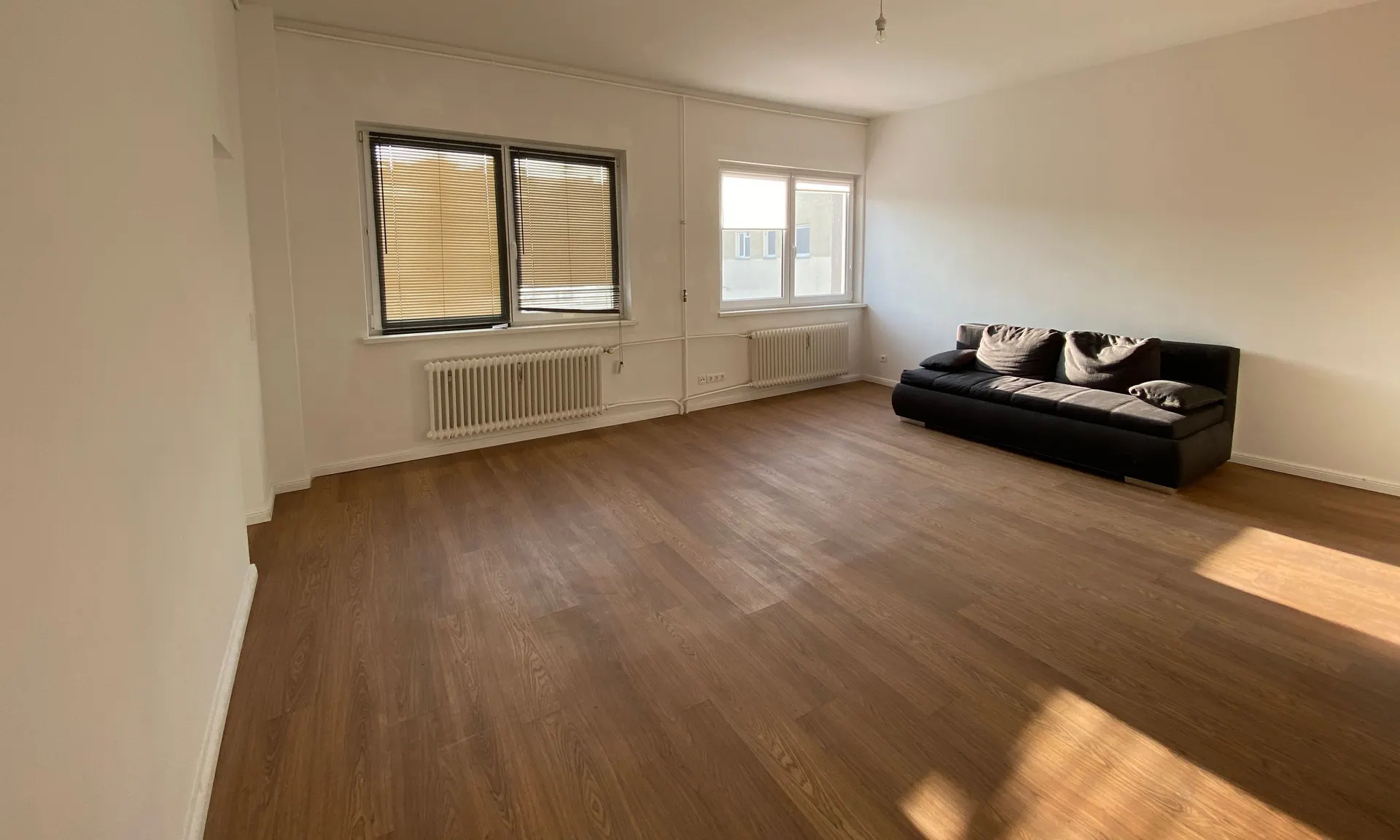 Teilgewerbliche Vermietung! Teilmöblierte 2-Zimmer Wohnung in der Spandauer Altstadt!