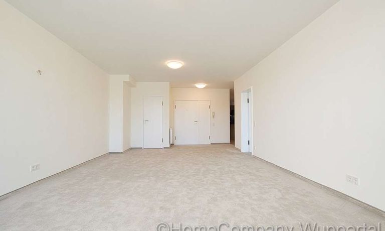 Luisenviertel! Top sanierte 3-Zimmerwohnung mit 2 Bädern, Balkon und 2 PKW-Stellpätzen - Photo 1