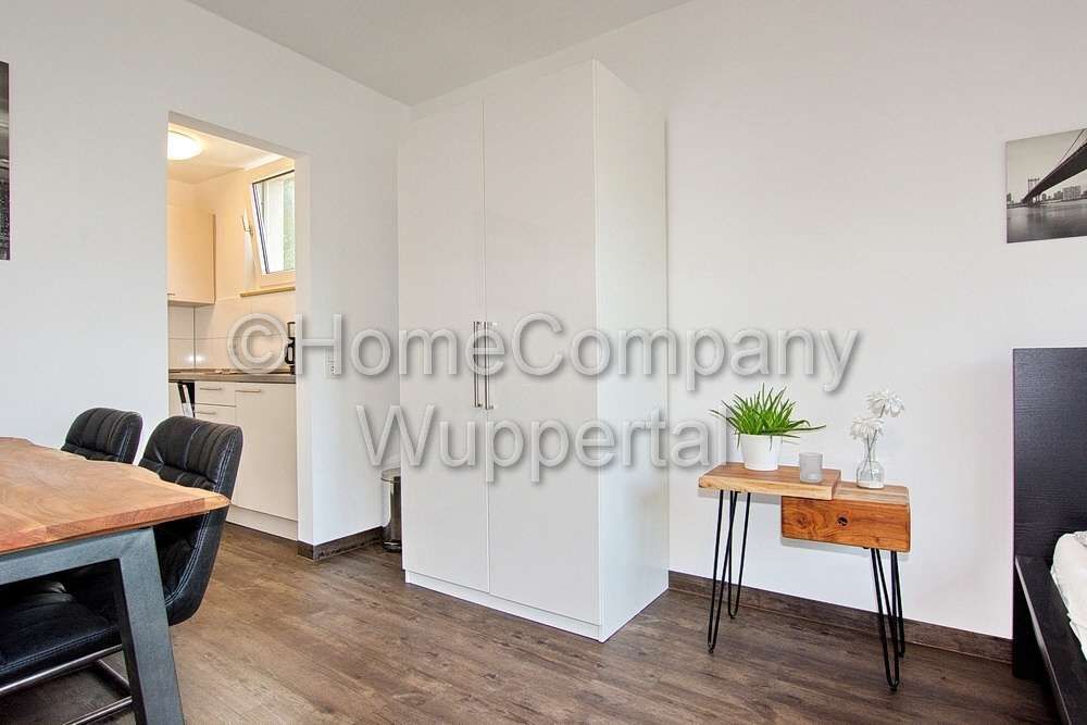 Kleiderschrank