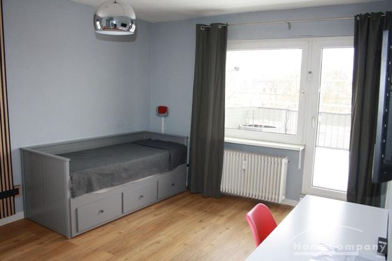 Schöne 1 Zi.Whg., möbliert, direkt in der City.