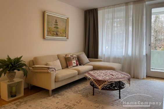 ***Erstbezug! Neu möblierte 3,5-Zimmer-Wohnung mit großem Balkon in Thalkirchen