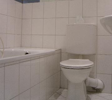 Renovierte 2-Zimmer-Wohnung in der Lange Str. 79 zu vermieten! - Foto 1