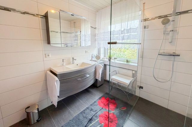 2. Ebene - Badezimmer (EG)
