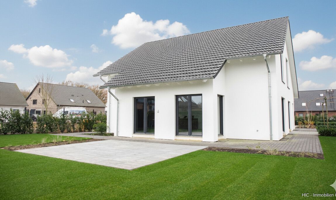 Brüggen-Bracht: Erstbezug 2026: Freistehendes Neubau-Einfamilienhaus mit ca. 165 m² Wohnfläche