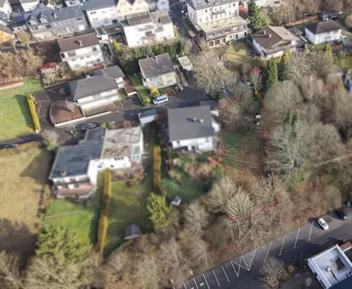 Attraktives Hanggrundstück in fußläufiger Zentrumsnähe von Hachenburg!