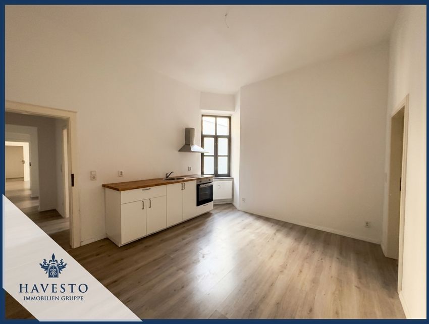 3.000 Euro Umzugsbonus: Renovierte 4 Zimmer Wohnung mit Einbauküche und Balkon, ideal für WGs - Foto 2