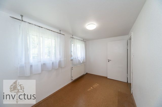 Ankleidezimmer im DG