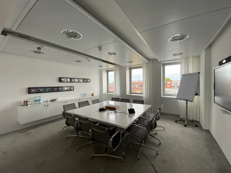 Innenansicht (©Deka Immobilien)
