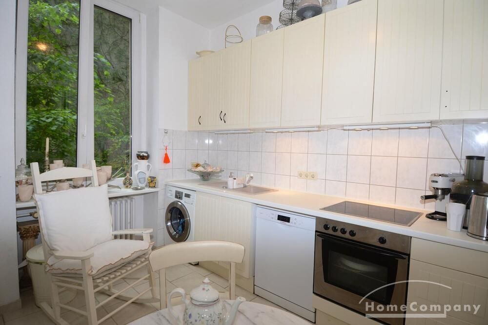 Sehr schöne Altbauwohnung am Ludwigkirchplatz - Foto 2