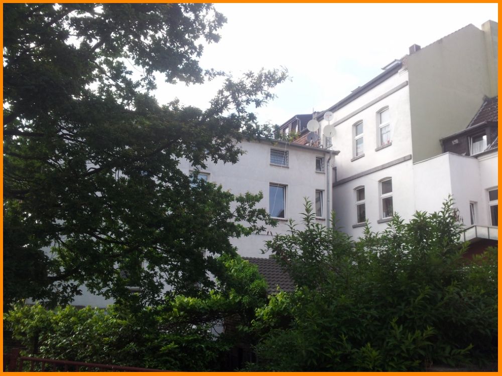 Seitenansicht Hinterhaus und Rückansicht Vorderhaus