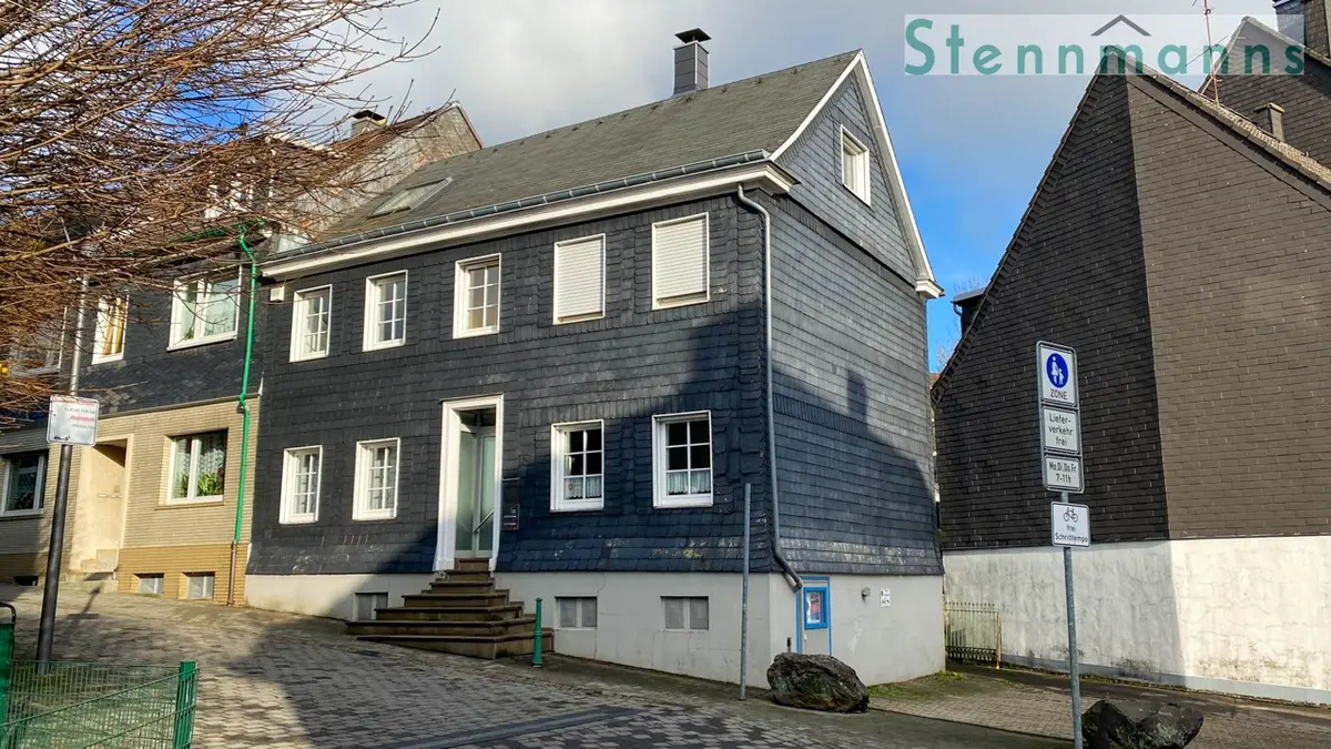Zweifamilienhaus mit vielen Möglichkeiten