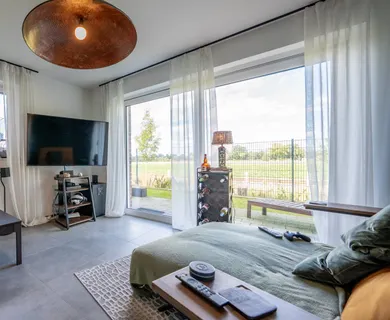 Traumhaft barrierearm: 3-Zimmer-EG-Wohnung mit eigenem Garten & Garage - Foto 2