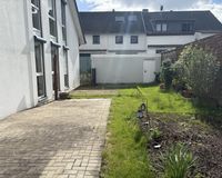 Terrasse  und  Garten