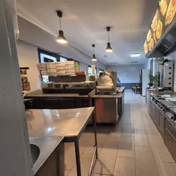 amarc21 – Untermieter für Imbiss gesucht