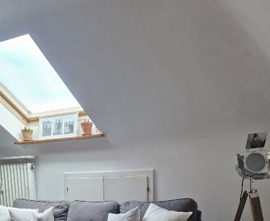 Charmante 3-Zimmer-Wohnung in gepflegter Altbauvilla mit Dachterrasse - Photo 2