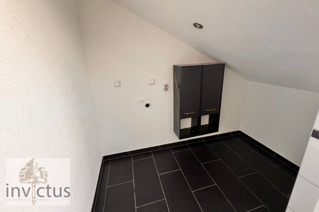Platz für Waschmaschine und Trockner