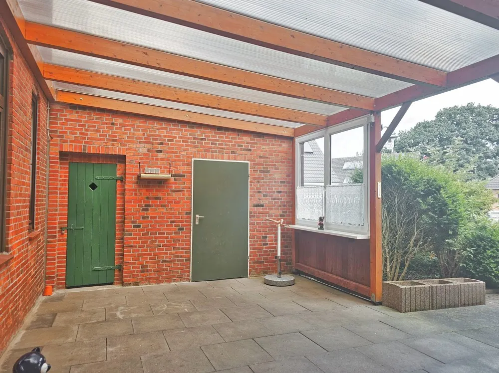 .Überdachte Terrasse, Bild 3
