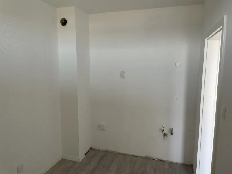 Frisch sanierte 3-Zimmer-Wohnung in zentraler Lage von Moers-Repelen - Photo 3