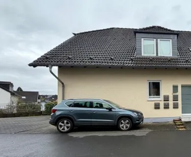 Attraktive 3-Zimmer-Erdgeschosswohnung mit Balkon, Stellplatz & Keller