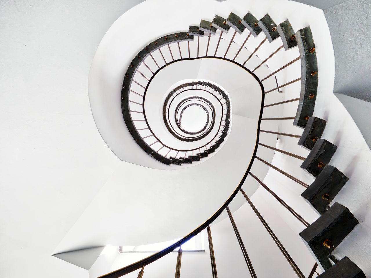 Treppenaufgang (©Deka Immobilien)