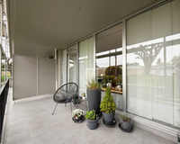 Souterrain li. Balkon