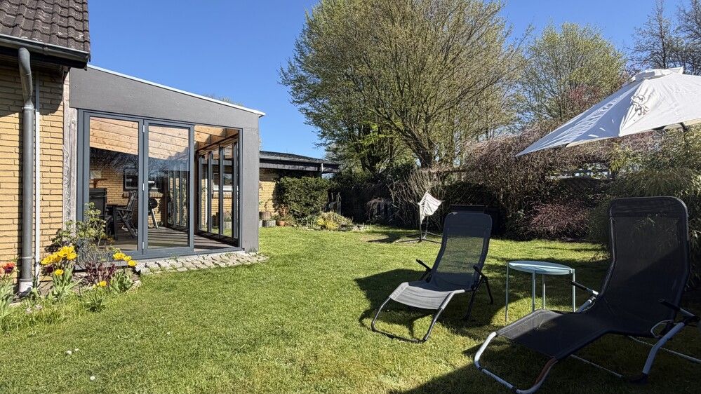 mit Zugang zum Wintergarten