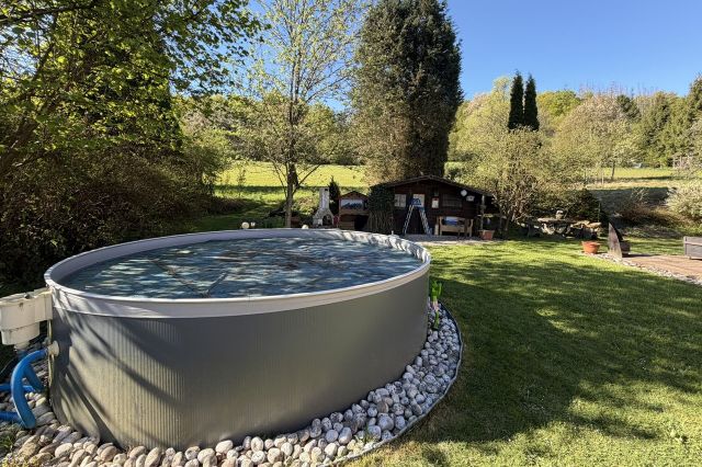 Garten mit unverbauter Aussicht