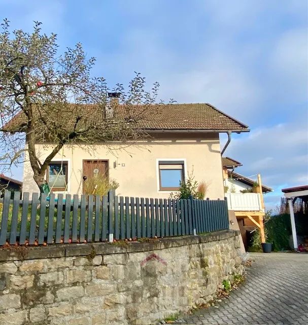 Haus in Viechtach sucht Familie